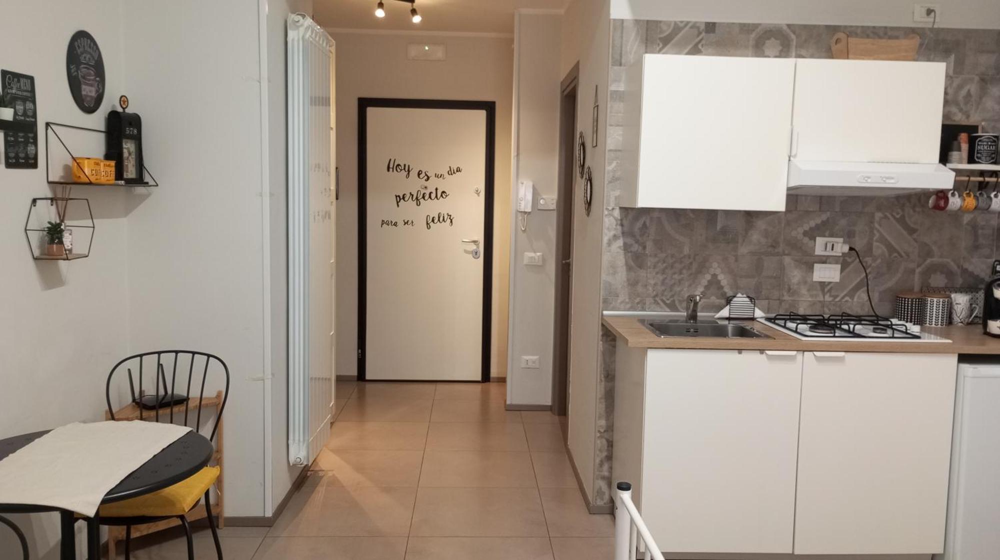 Holidaystudio Appartamento In Centro Салерно Экстерьер фото